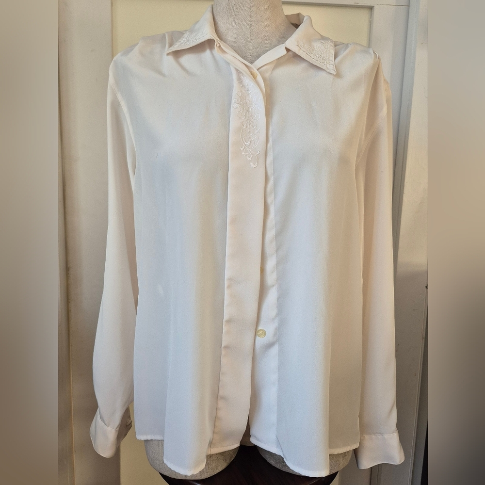 Vintage Signature By East West Top
